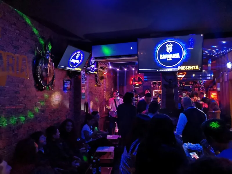 Barvaria Bar Chimbote