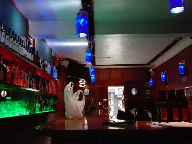 El Tío Enrique – Resto Pub Suizo-Alemán en Huaraz