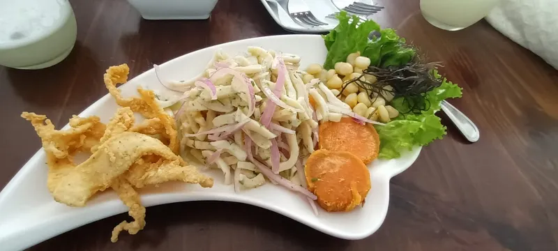 Casa Blanca - Pescados & Mariscos