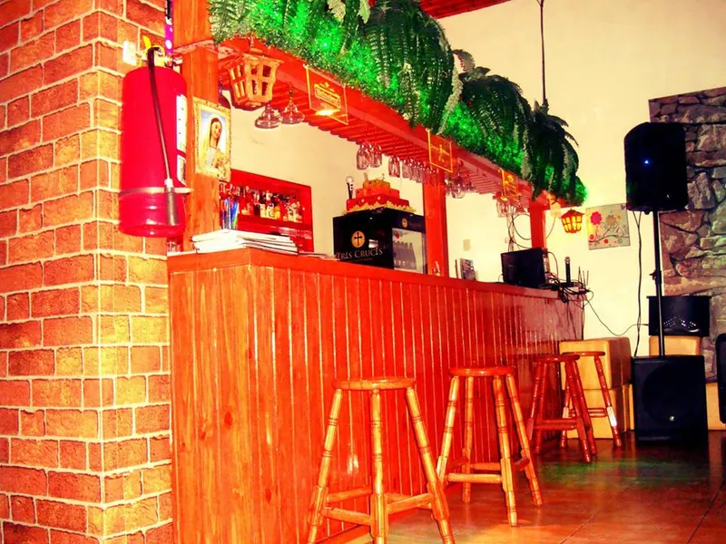 Punto Caliente Karaoke - Ayacucho (OFICIAL)