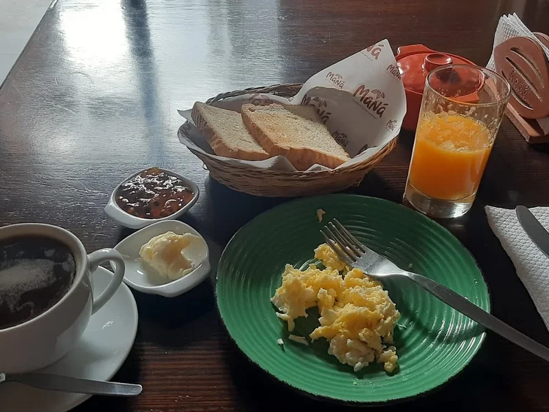 Maná Coffee & Chocolate