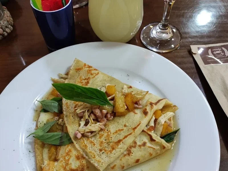 Aroma's Café & Crepes