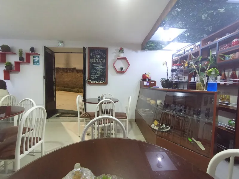 Las Mushitas Café