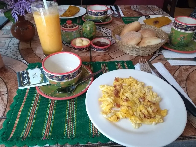 Tuna Café Restaurant