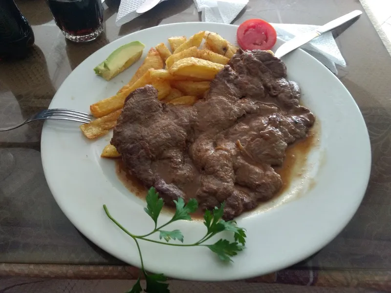 Cafe Restaurante Latin Lover