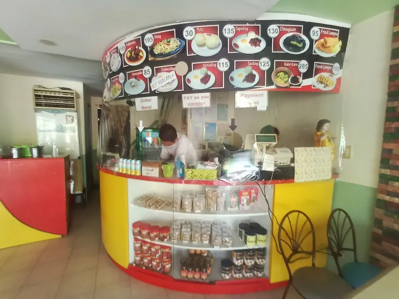 Razon's Palabok and Halo-halo - Malolos