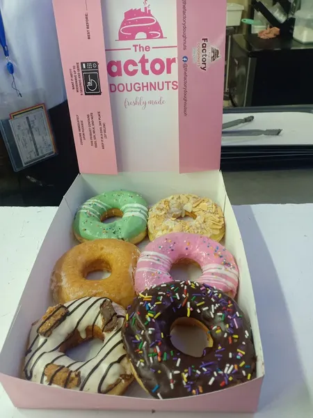 Factory Doughnuts/Milk Tea/Coffee