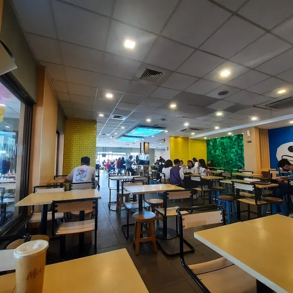 McDonald's San Fernando Junction