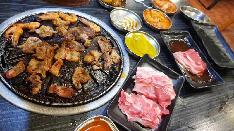 Samgyeop on-the-Go Unli-meat-ed Korean BBQ & Shabu Shabu Mexico Branch