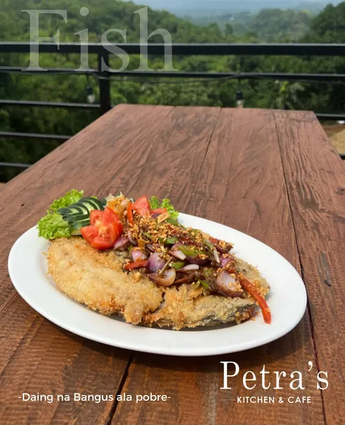 Petra’s Kitchen and Cafe