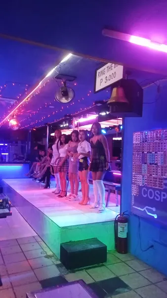 Cosplay Bar