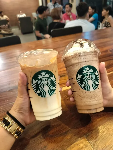 Starbucks - SM City Pampanga