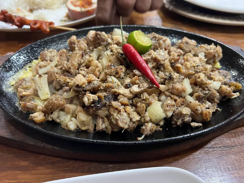 Aling Lucing Sisig - San Agustin