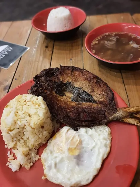 ALA EH! Lomi at Pares