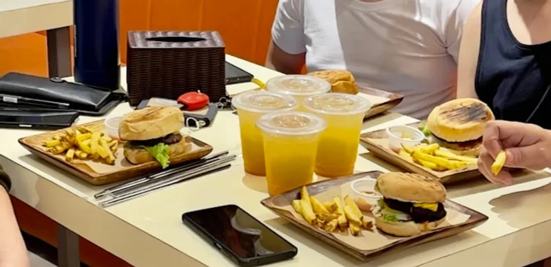 Quiato's Burger Camalig Branch