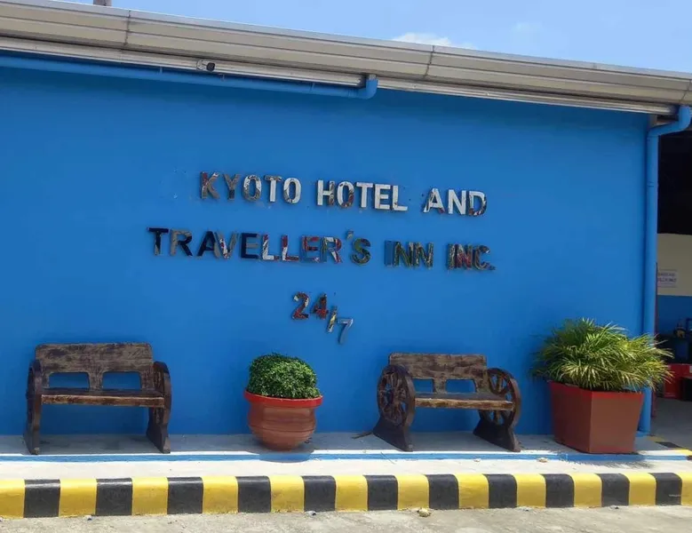 New Kyoto Hotel and Travellers Inn, Inc .