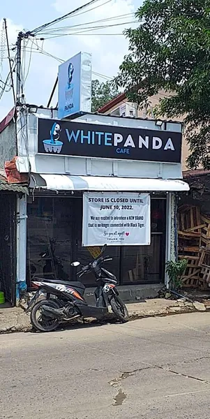 WhitePanda Cafe Pandi