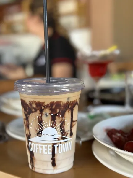 Coffee Town - Arayat