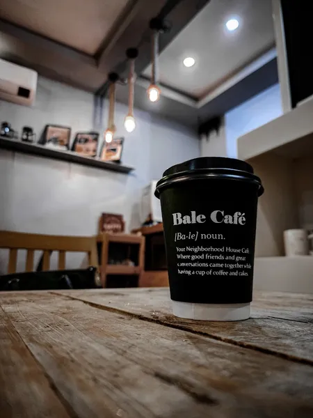 Bale Café