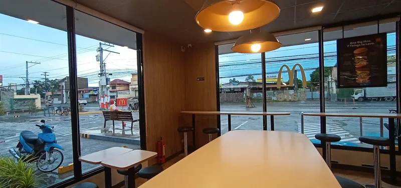 McDonald's Sto.Tomas Pampanga