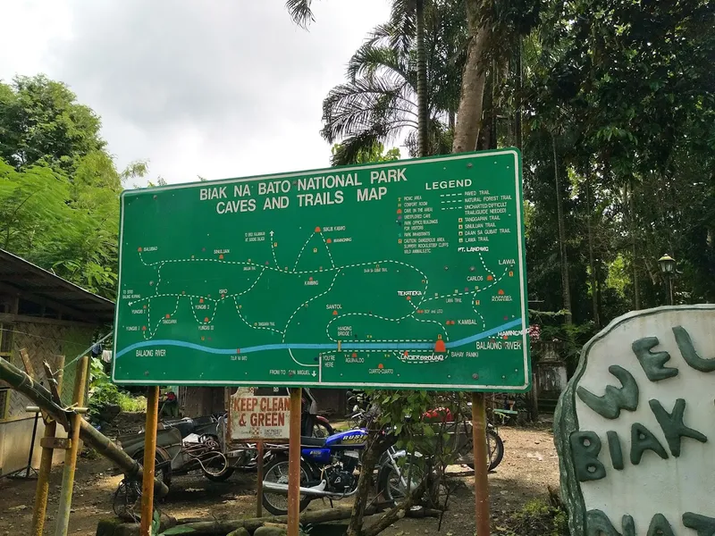 Biak-Na-Bato National Park - Entrance