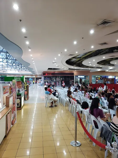 Robinsons Angeles