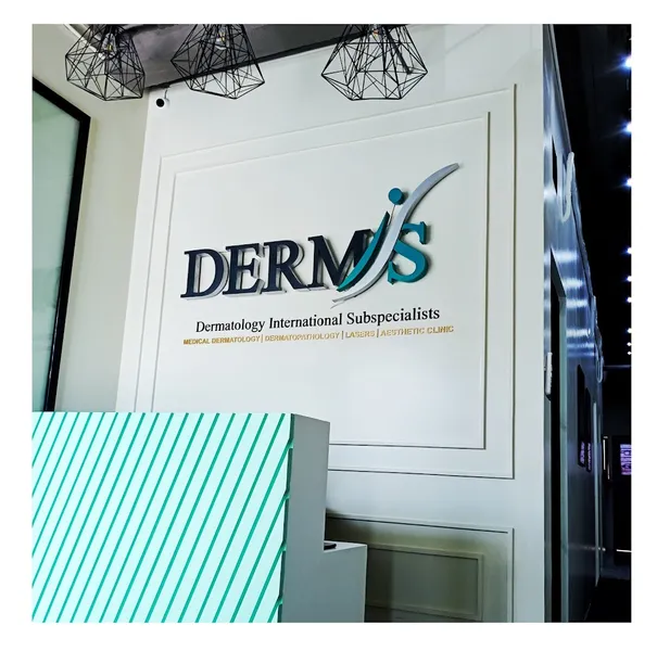 DERM.I.S. — Dermatology International Subspecialists