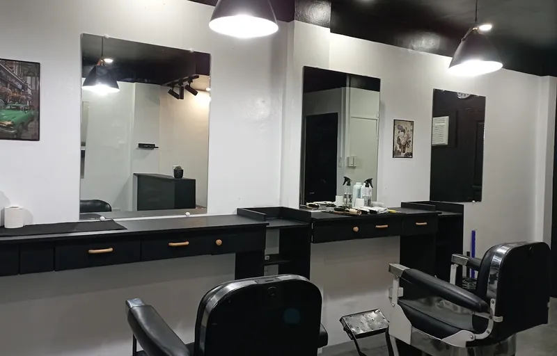 G CUT BARBERSHOP