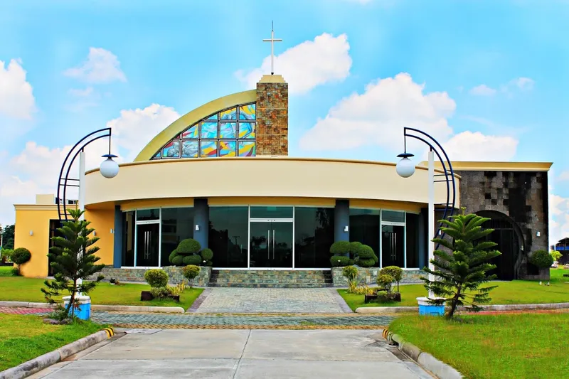 Sanctuario de San Fernando Memorial Gardens