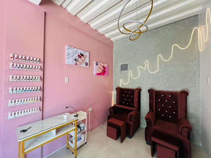 Nail Essence Marilao