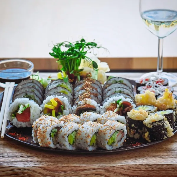 Sushi Maestro & Ramen - Restauracja Sushi Warszawa Wola