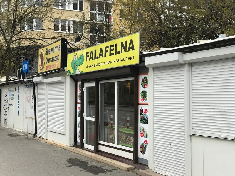 Falafelna - vegan & vegetarian restaurant