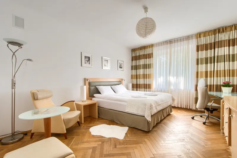 404 rooms Obrzeżna Mokotów