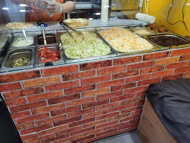 Mama Kebab