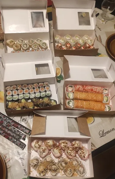 Sushi World Poznań