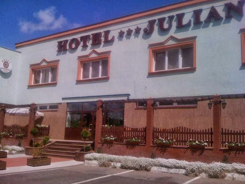 Hotel Julian