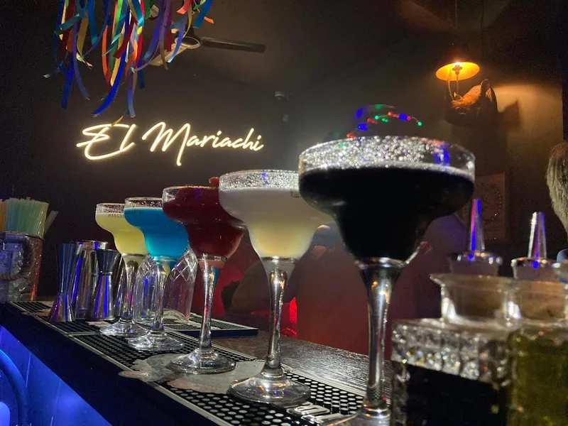 El Mariachi Tequila Bar & Club