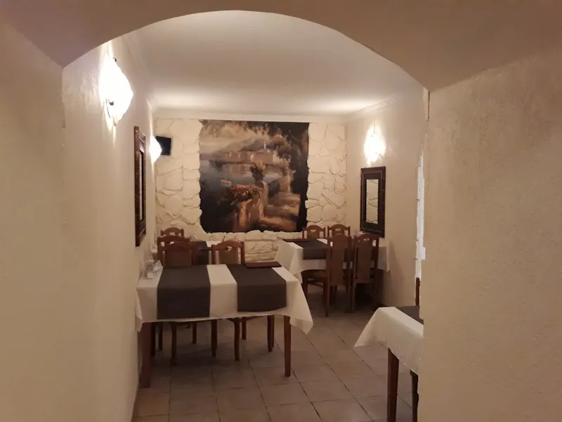 La Casa Lublin Trattoria