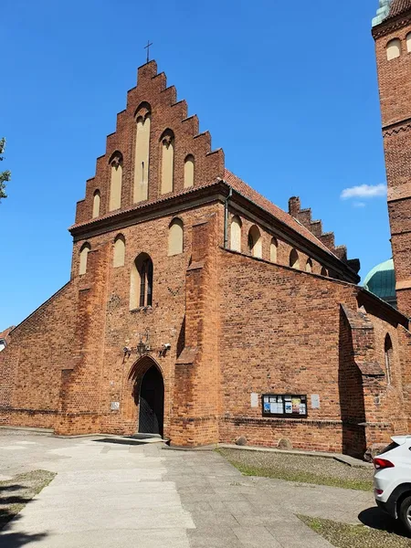 Kościół Nawiedzenia Najświętszej Marii Panny w Warszawie