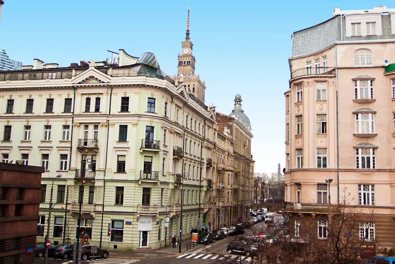 FLY.PL - Początek każdej podróży