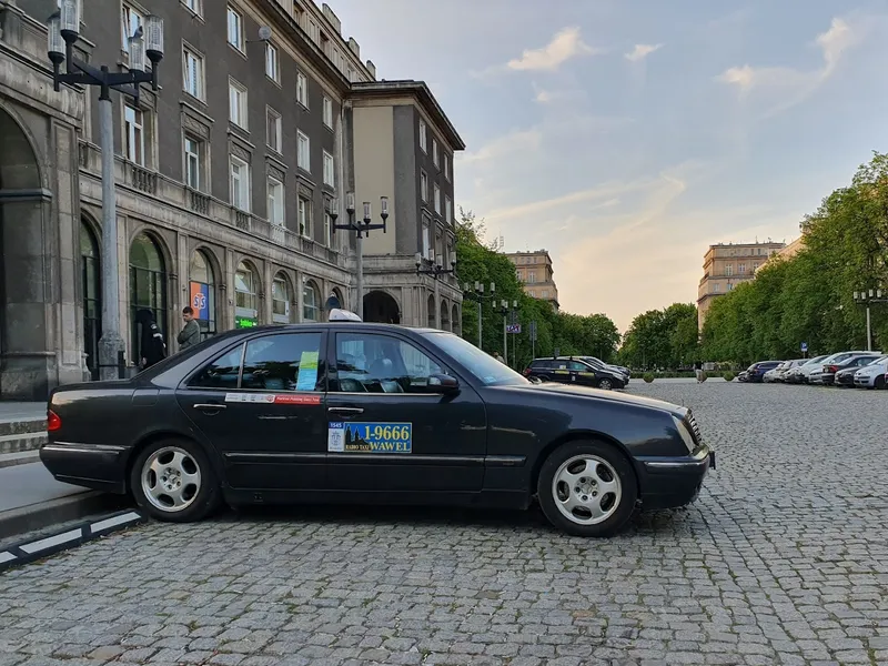 TAXI Mateusz Sumera