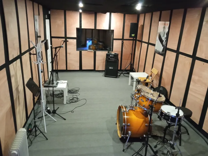 Próbówka Music House Wrocław - sala prób i studio nagrań