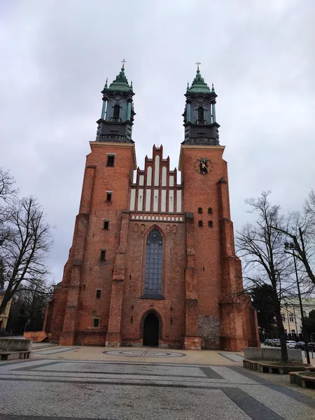 Bazylika Archikatedralna św. Apostołów Piotra i Pawła