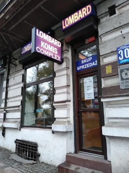 Lombard Komis Complex