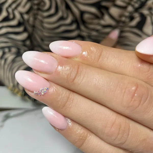 MoniaBeautyNails