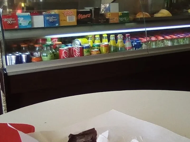 Cafe E Pastelaria Avenida, Lda.
