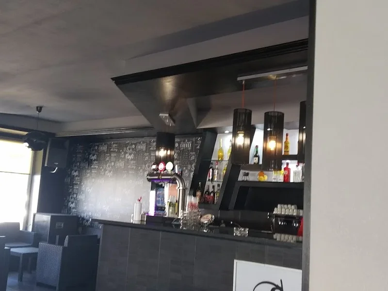 Plaza gastropub & Lounge Bar