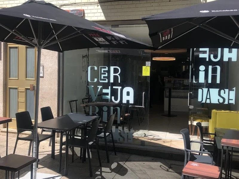 Javali ' Cervejaria / Hamburgueria '