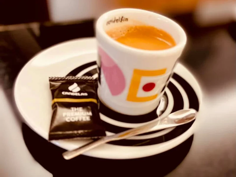 Café fonte 2 amigos