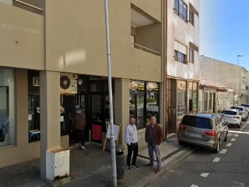 Alpha Café Snack-Bar